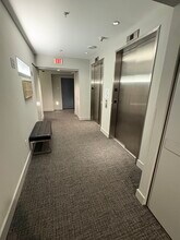 1111 Locust St, Unit 4D in Philadelphia, PA - Building Photo - Building Photo