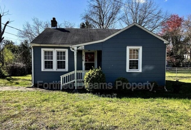 property at 316 Elmwood Dr