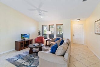 5 Sportsman Ct in Rotonda West, FL - Building Photo - Building Photo