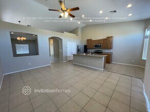 5904 Buena Tierra St in North Las Vegas, NV - Building Photo - Building Photo