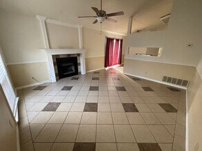 2301 Dickens Dr in Killeen, TX - Building Photo - Building Photo