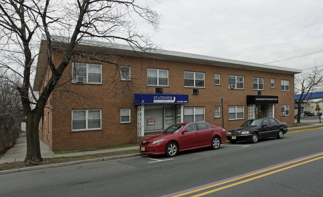 21 Franklin Ave