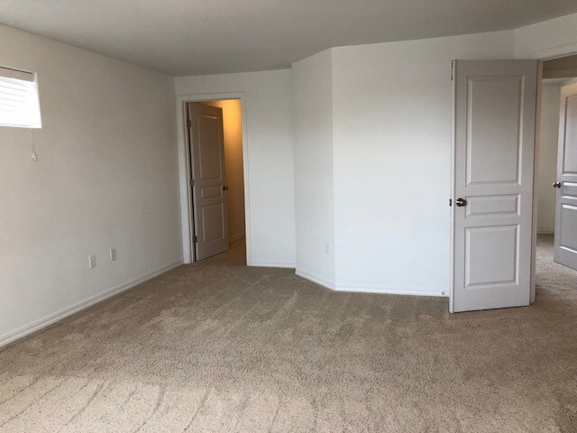 property at 506 N Mississippi Dr