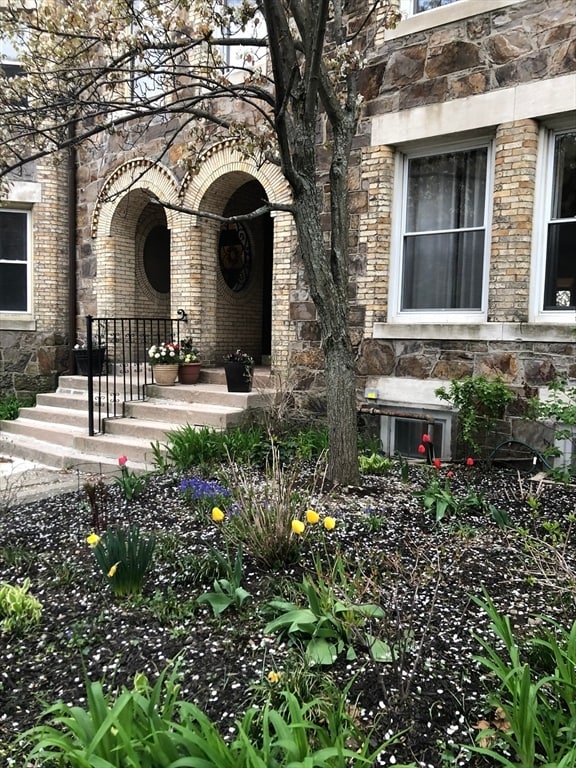 property at 318 Tappan St