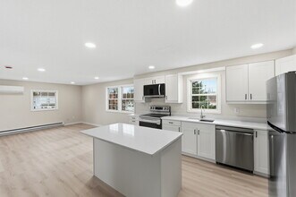 12605 Main St, Unit #200 in Rogers, MN - Building Photo - Building Photo