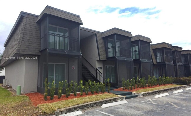 property at 2023 S Semoran Blvd