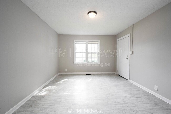 270 S Lasalle St in Indianapolis, IN - Foto de edificio - Building Photo