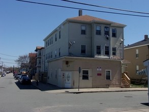 146 Lowell St in Fall River, MA - Building Photo - Building Photo