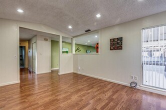 4519 Tallyho Dr in Sacramento, CA - Building Photo - Building Photo