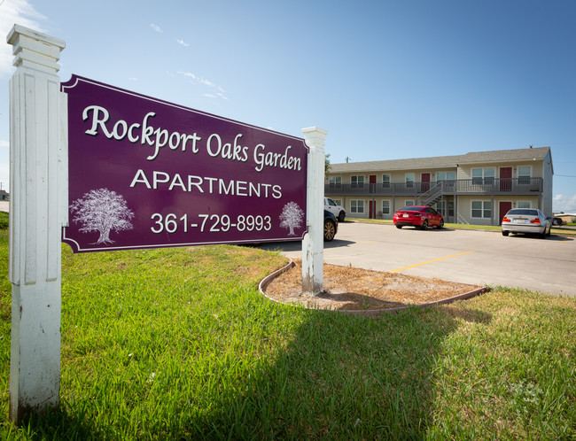 Rockport Oaks Garden Apartments photo'