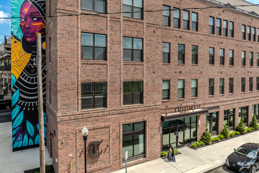 Triumph Apartments in Columbus, OH - Foto de edificio