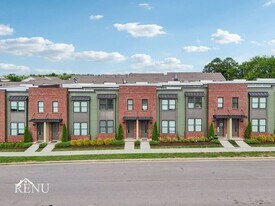 1001 Lifford Ln in Gallatin, TN - Building Photo