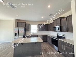 3440 Pinnacle Peak Dr in Raleigh, NC - Building Photo - Building Photo