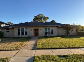 3612 Brookshire Dr in Plano, TX - Building Photo