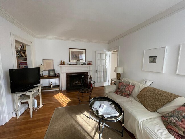 20 Gray St, Unit 5 in Cambridge, MA - Building Photo - Building Photo