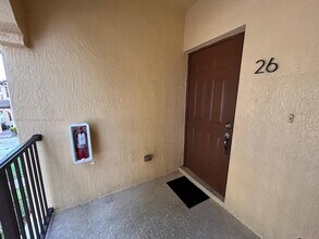 9257 SW 227th St in Cutler Bay, FL - Building Photo - Building Photo