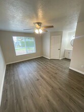 1010 37th Ave SW in Albany, OR - Building Photo - Building Photo