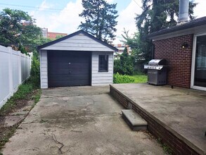 3018 Guilford Dr in Royal Oak, MI - Building Photo - Building Photo