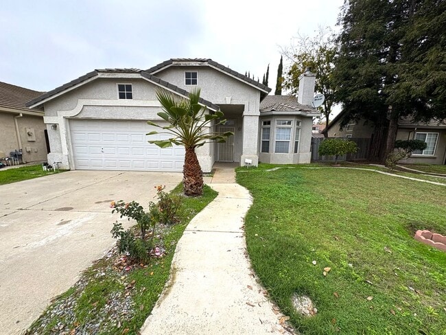 property at 4465 N Olive Ave