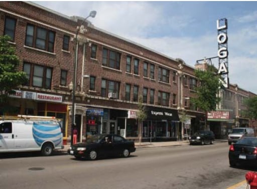 2650 N Milwaukee Ave in Chicago, IL - Building Photo - Building Photo