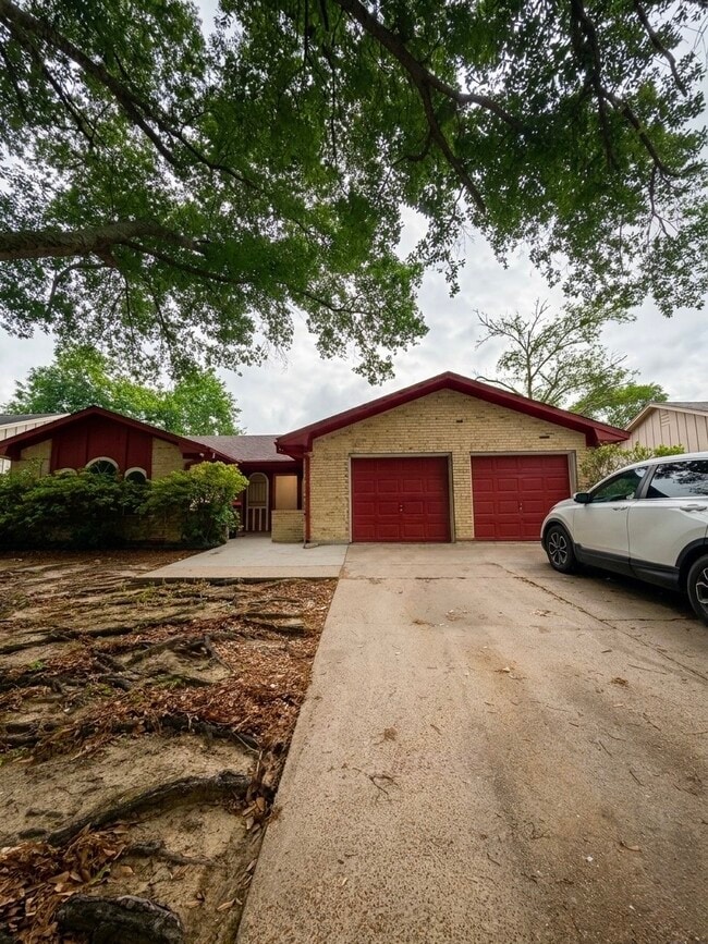 property at 4410 Longhorn Dr