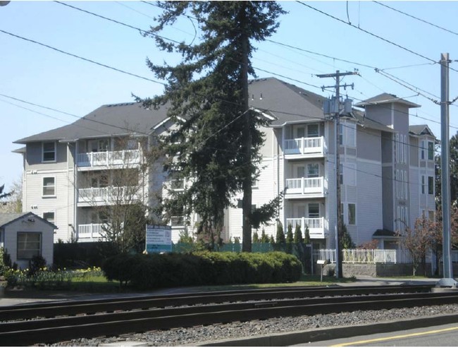 Burnside Station in Portland, OR - Building Photo - Building Photo