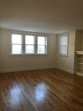 3725 W Eastwood Ave in Chicago, IL - Building Photo - Building Photo