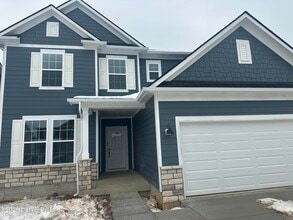 16906 Aiken Rdg Cir in Louisville, KY - Building Photo - Building Photo