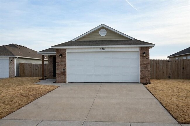 208 W Laurel Ave in Rogers, AR - Building Photo - Building Photo