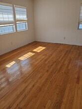 2616 Grand Canal, Unit 2616 1/2 in Los Angeles, CA - Foto de edificio - Building Photo