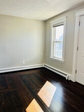 131 Bucknam St, Unit 2 in Everett, MA - Building Photo - Building Photo