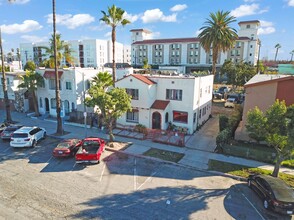 1722 Locust Ave in Long Beach, CA - Building Photo - Building Photo