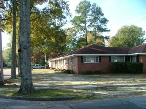 1110-1112 E Beech St in Goldsboro, NC - Building Photo - Building Photo