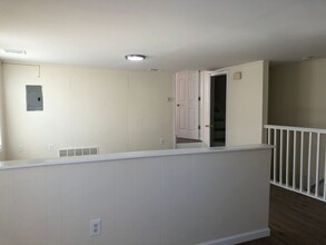 24 Emory Ave-Unit -Apt. 2 in Trenton, NJ - Building Photo - Building Photo