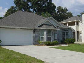 254 Maple Ln in Conroe, TX - Building Photo