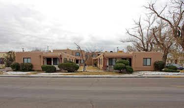 920 Lead Ave SW in Albuquerque, NM - Building Photo - Building Photo