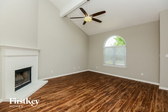 10208 Dawson Trail in Fort Worth, TX - Building Photo - Building Photo