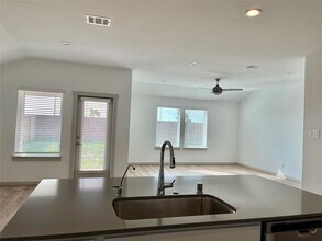 13409 Silver Egret Ln in La Marque, TX - Building Photo - Building Photo