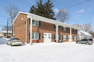 55 Bennington Green Ln in Rochester, NY - Building Photo - Building Photo