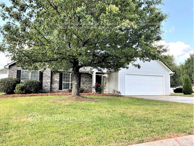 property at 7005 Duncan Walk