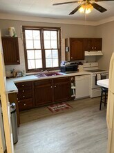1239 Western Ave, Unit 1239A western ave in Albany, NY - Building Photo - Building Photo