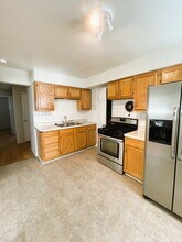 1101 Forest Ave in St. Louis, MO - Foto de edificio - Building Photo