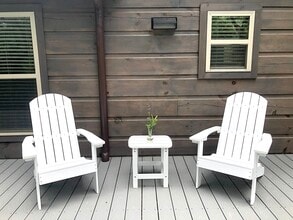 1566 Old Mill Rd in Hendersonville, NC - Building Photo - Building Photo