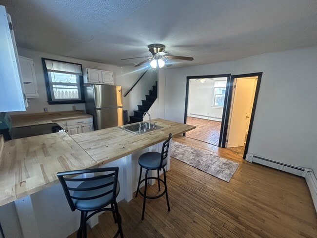 111 Summer St, Unit 3