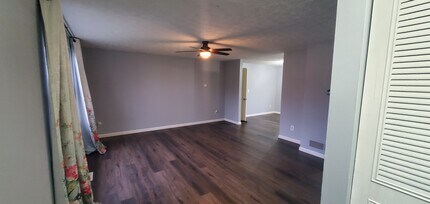 1106 Fletcher Dr in Reynoldsburg, OH - Building Photo - Building Photo