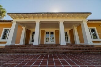 533 S Center St in Eustis, FL - Building Photo - Building Photo