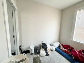 20 Howell St, Unit 3 in Boston, MA - Foto de edificio - Building Photo