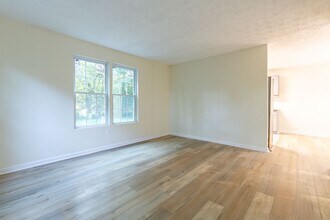 2977 Pearl St in Atlanta, GA - Building Photo - Building Photo