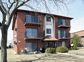 1040 Judson St in Bensenville, IL - Foto de edificio - Building Photo