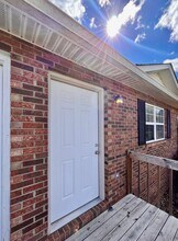 6125 Kingsport Hwy in Gray, TN - Foto de edificio - Building Photo